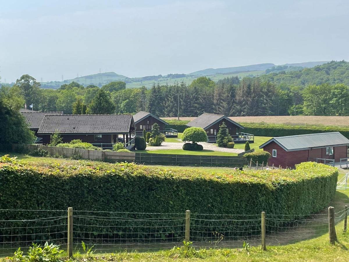Wellsfield Farm Holiday Lodges Stirling Exterior foto